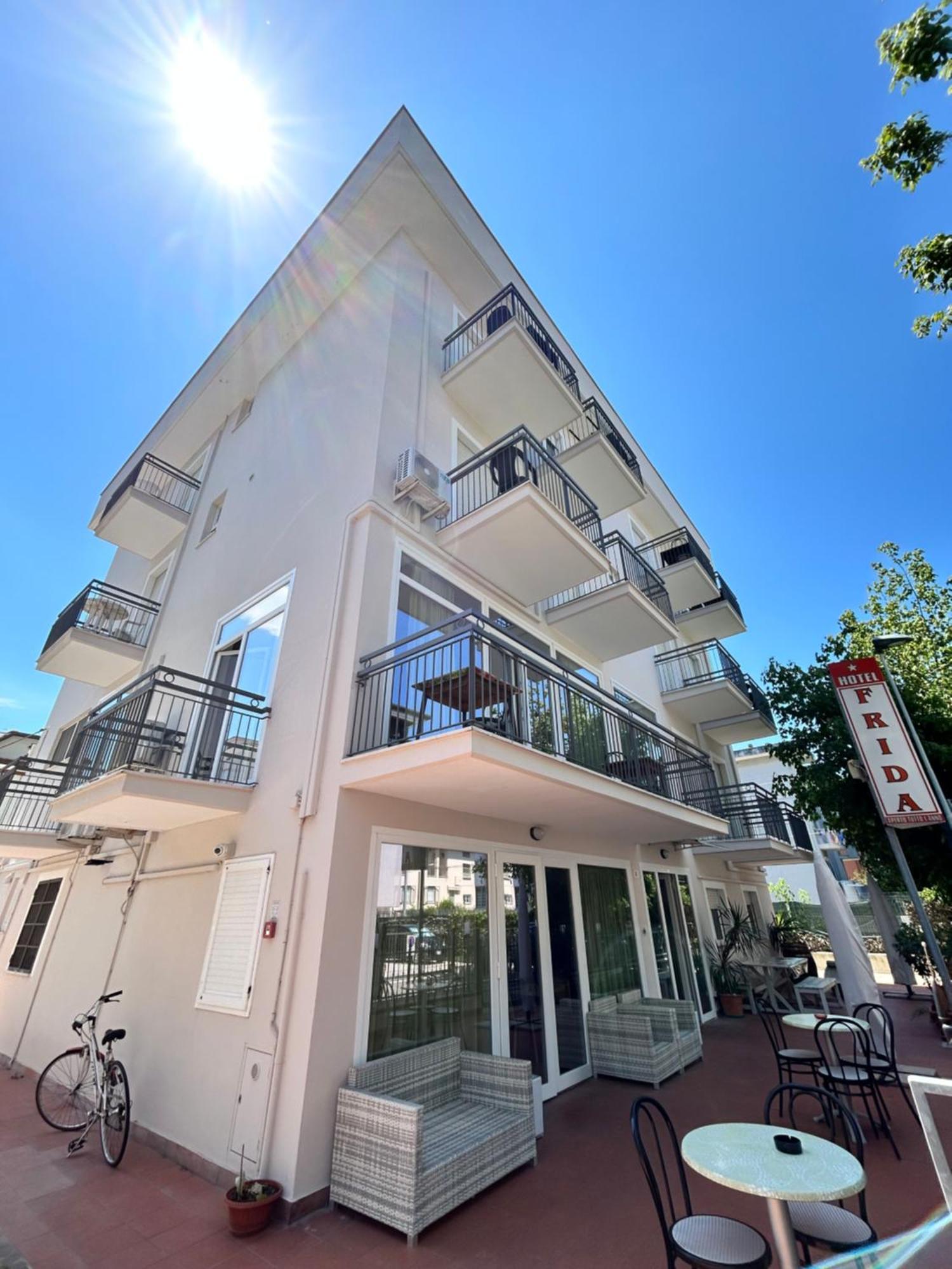 רימיני Hotel Frida מראה חיצוני תמונה